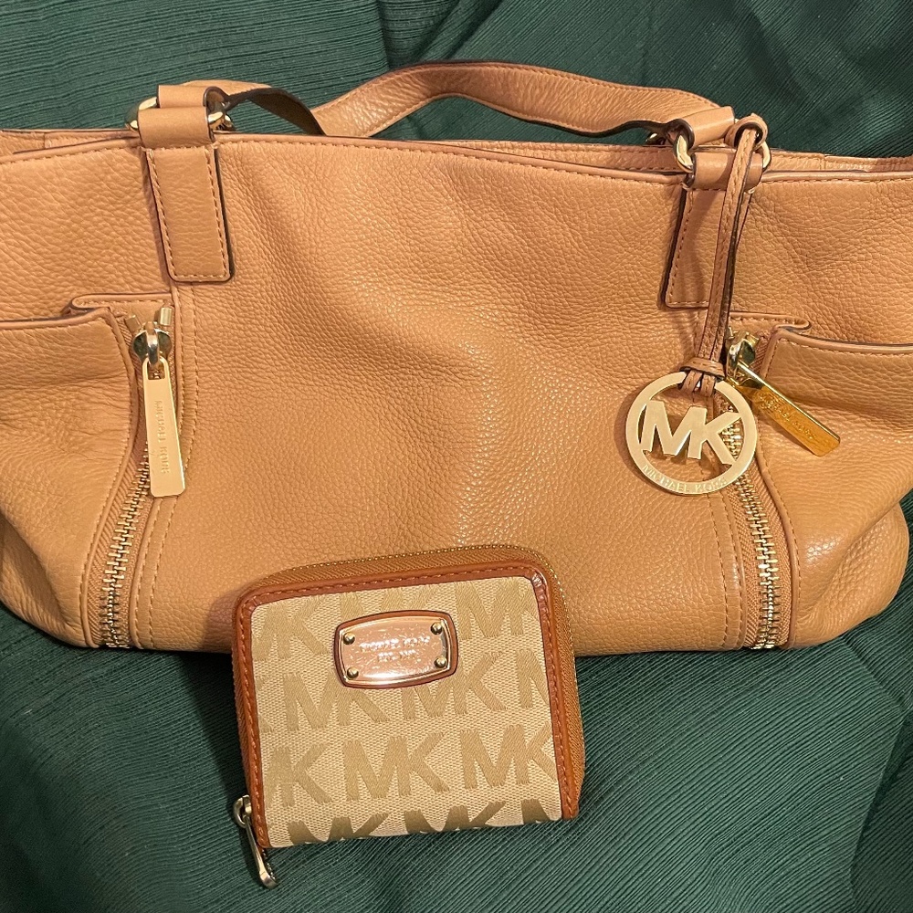 Michael Kors purse and wallet